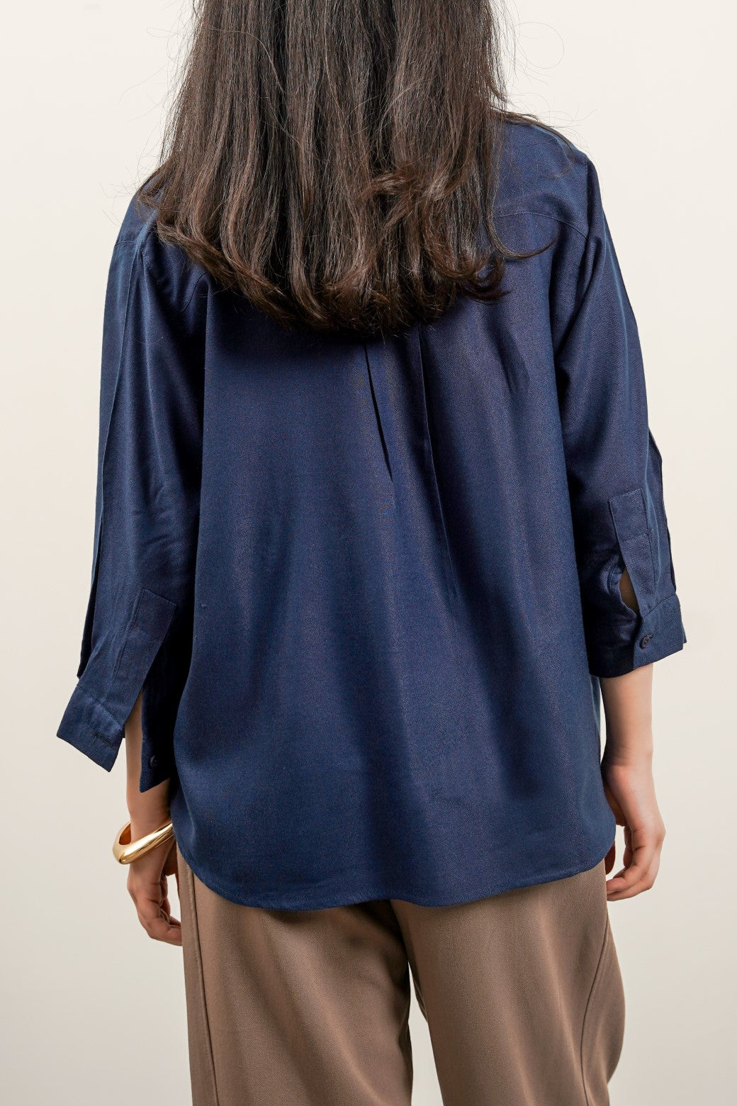 NAVY PLEATED BLOUSE