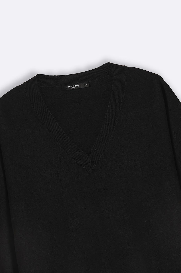 CURVE HOMEBODY V-NECK SWEATER