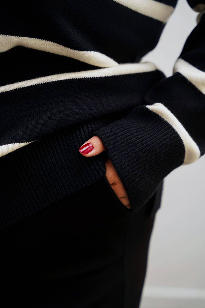 BLACK CURVE POLO STRIPED JUMPER