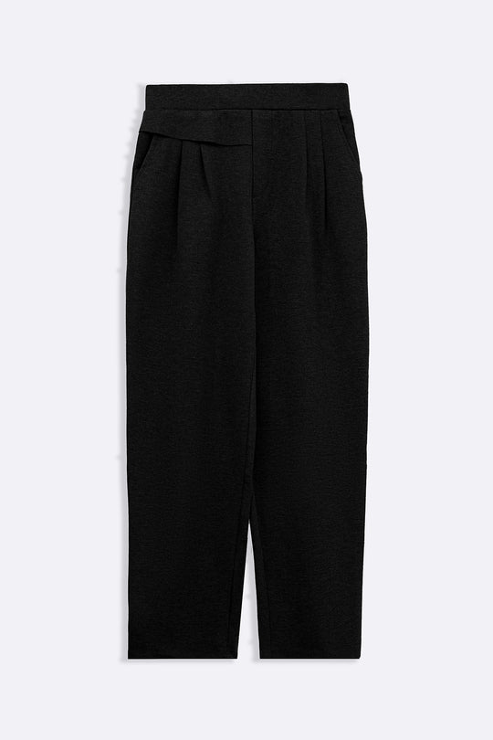 BLACK STRETCHY PLEATED TROUSER