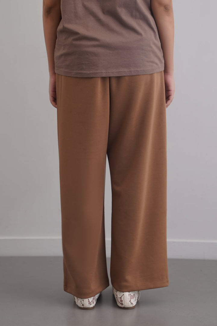 CAMEL SIGNATURE CHINOS