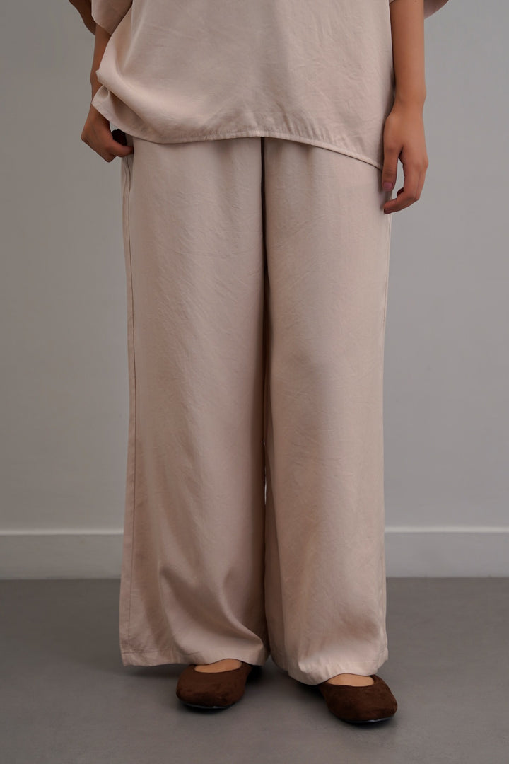 SLEEK SILK TROUSERS