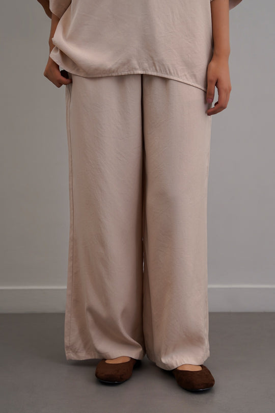 SLEEK SILK TROUSERS