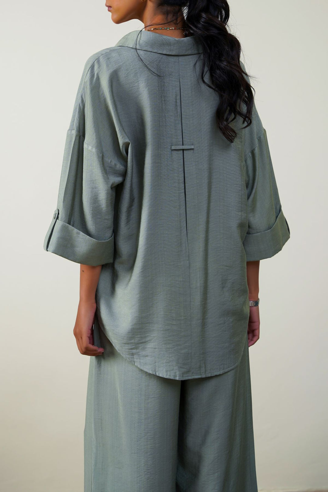 GREEN SILKY CRUISE BLOUSE