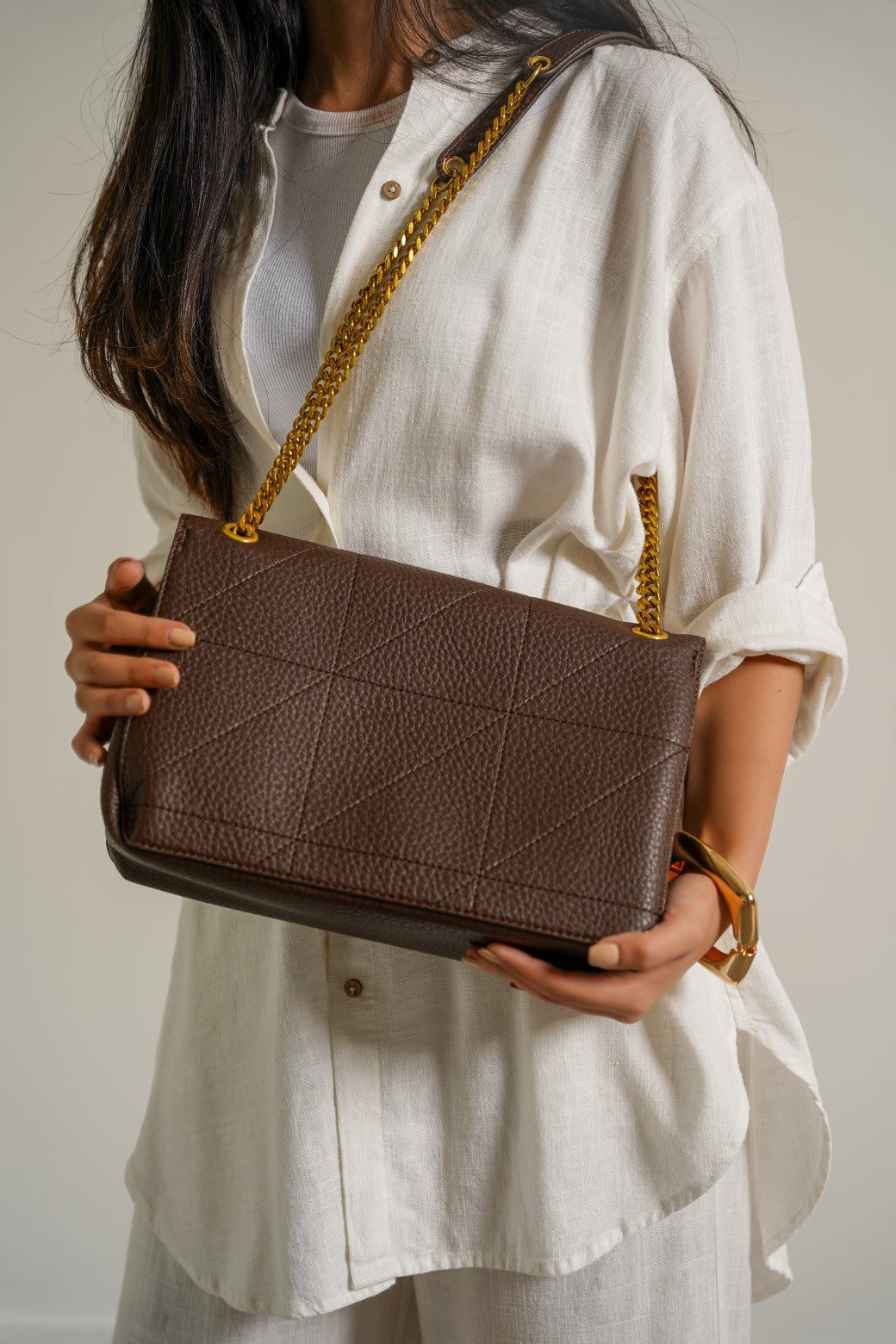 BROWN ZORA SHOULDER BAG