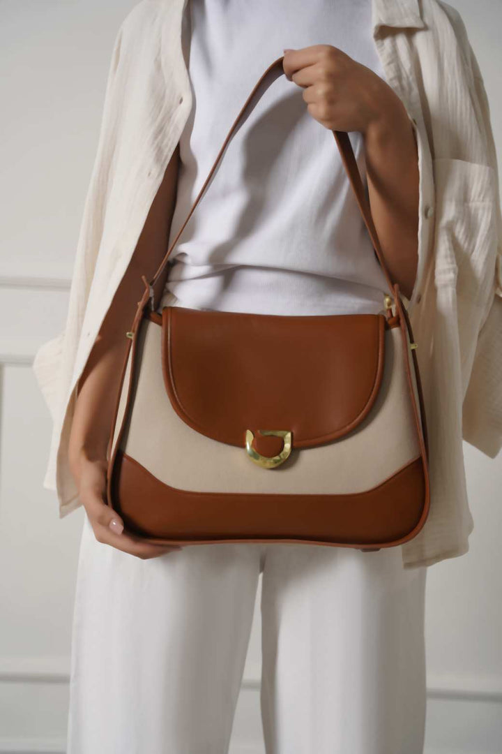 BEIGE CITY SHOULDER BAG