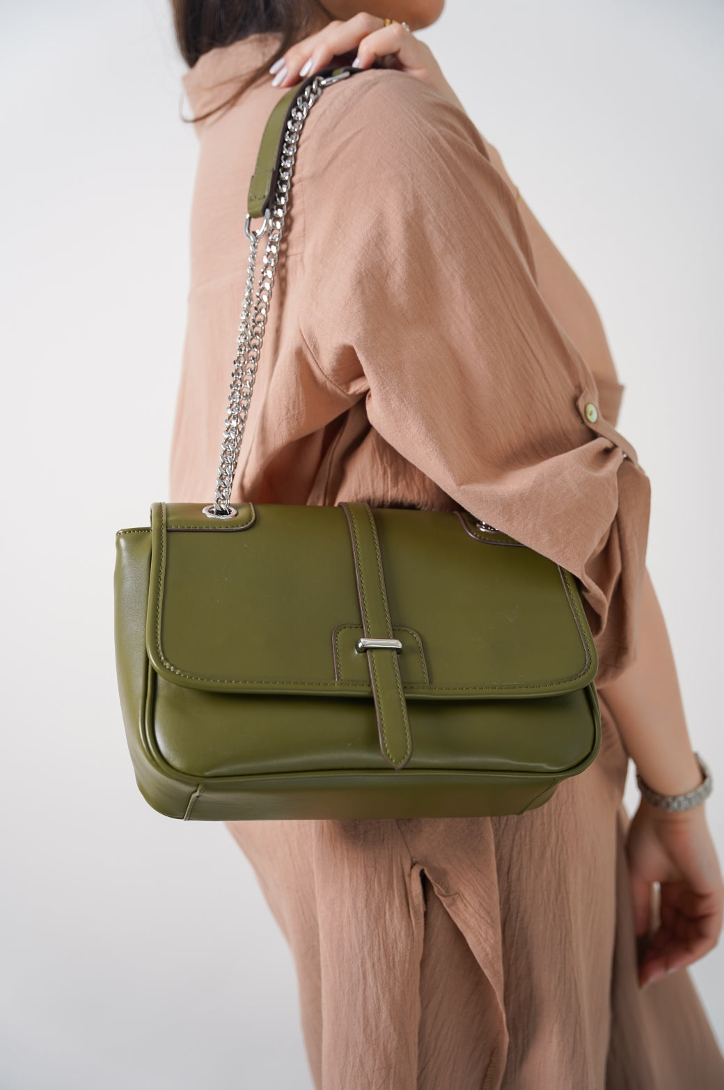 OLIVE BILLIE SHOULDER BAG