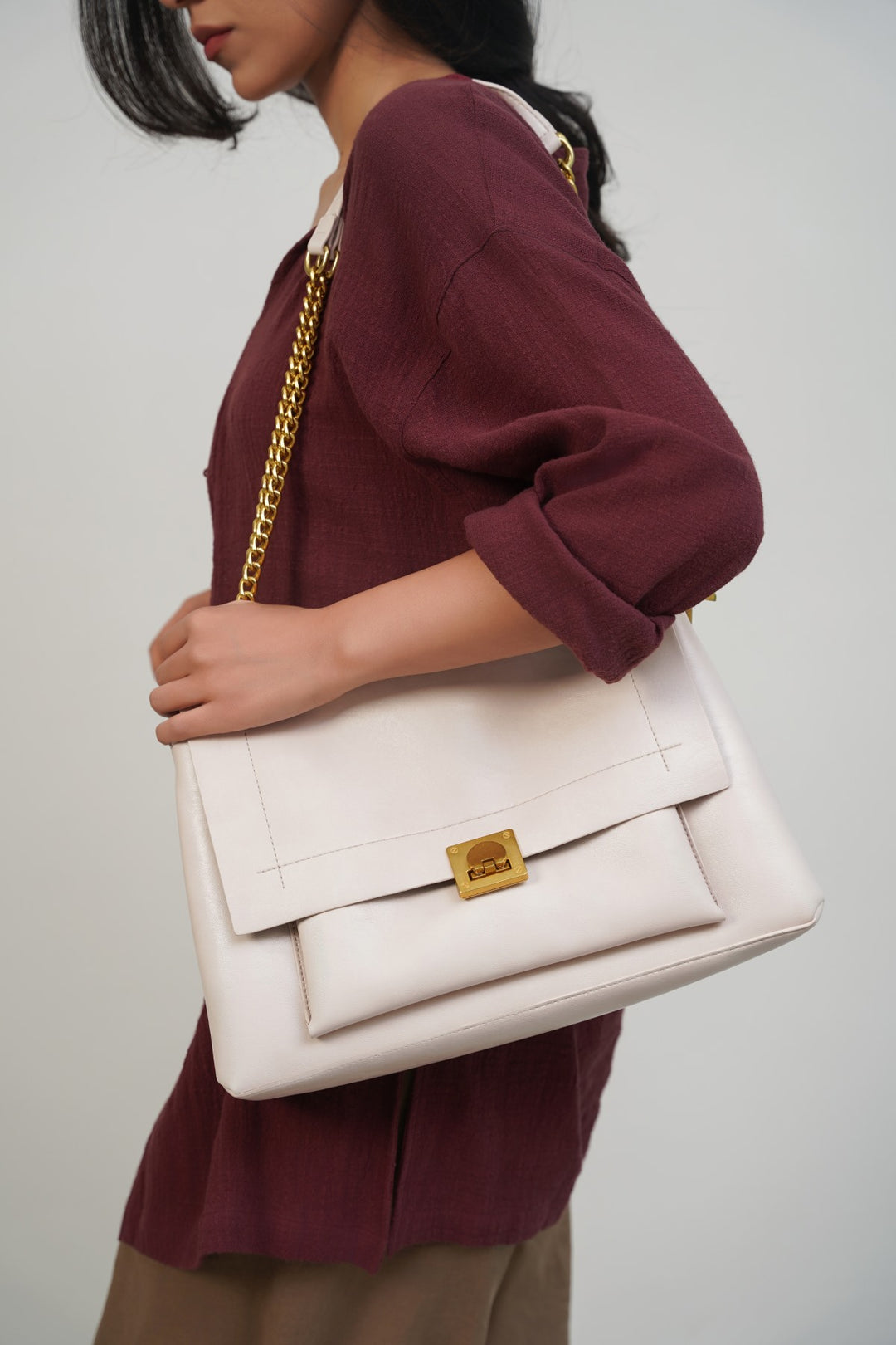 OFF WHITE ALL-DAY SHOULDER BAG