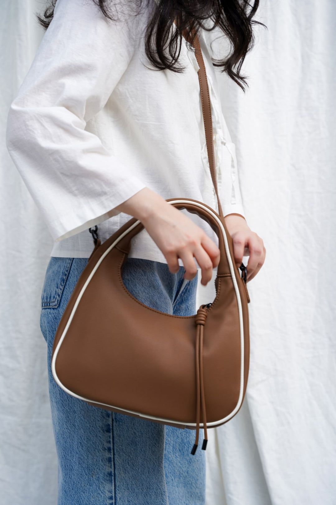 TAN VARSITY DAY BAG