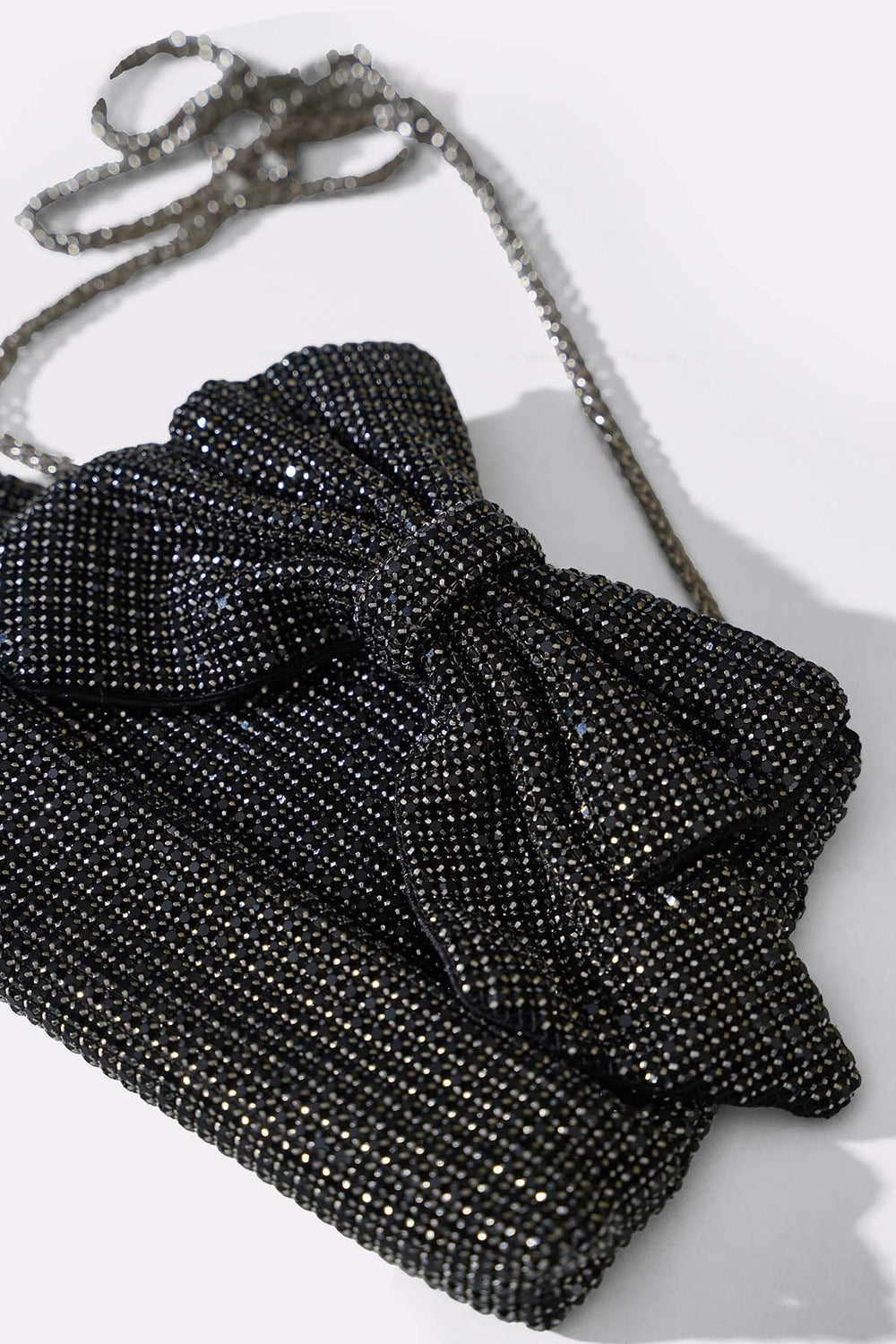 BLACK CRYSTAL BOW CLUTCH