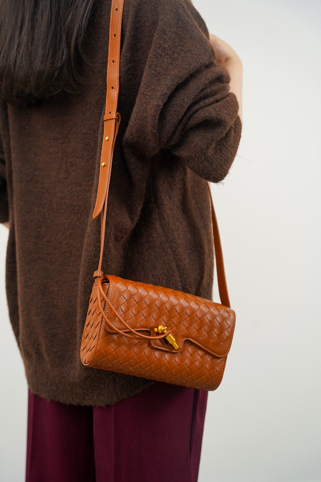 TAN BULLET CROSSBODY BAG