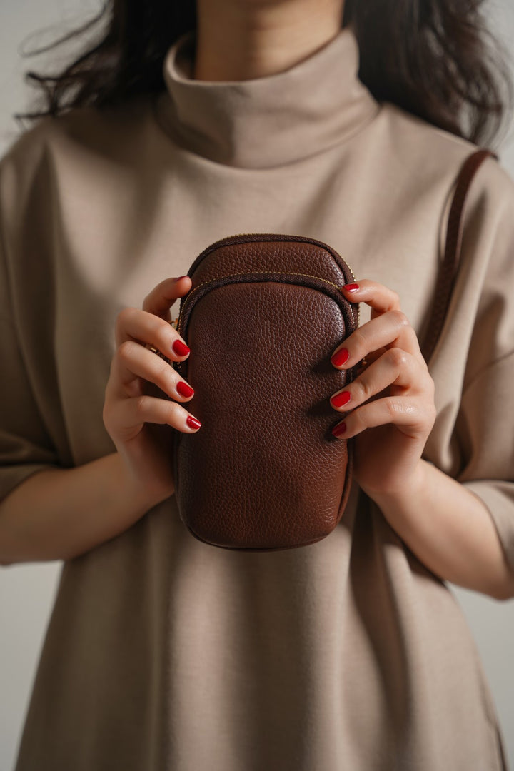 COFFEE ESSENTIAL CROSSBODY (UNISEX)