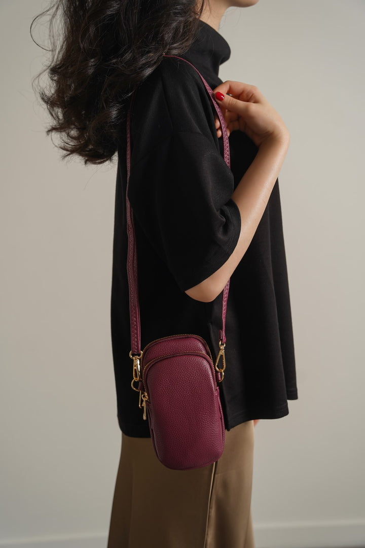 MAROON ESSENTIAL CROSSBODY (UNISEX)