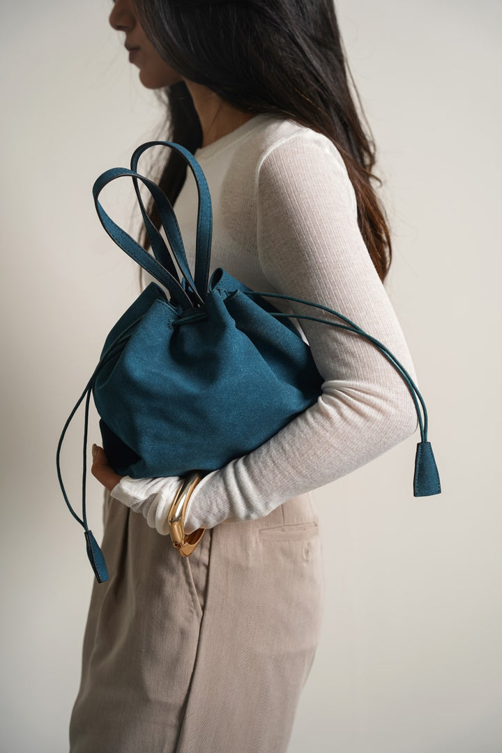 TEAL BLUE SLOUCHY BUCKET BAG