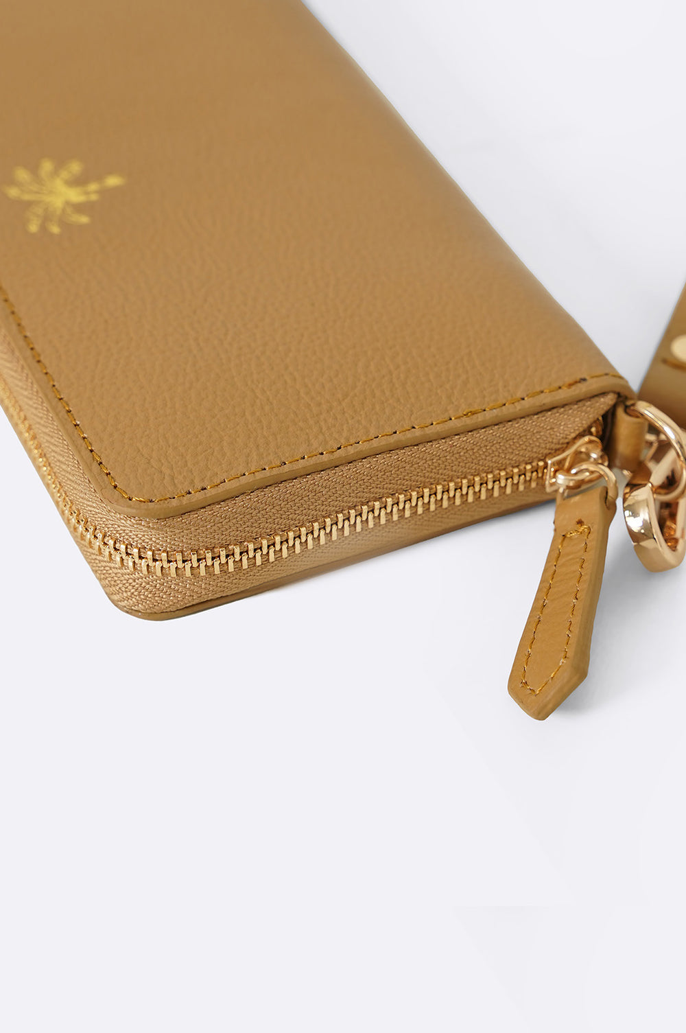 TAN RESORT LEATHER WALLET