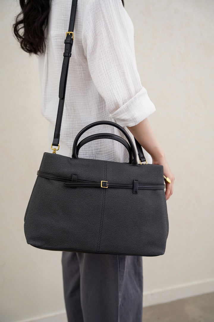 BLACK KARAKOY TOP-HANDLE TOTE