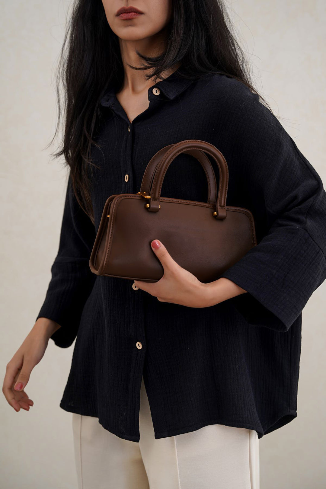 COFFEE MEDIUM TOP-HANDLE PURSE
