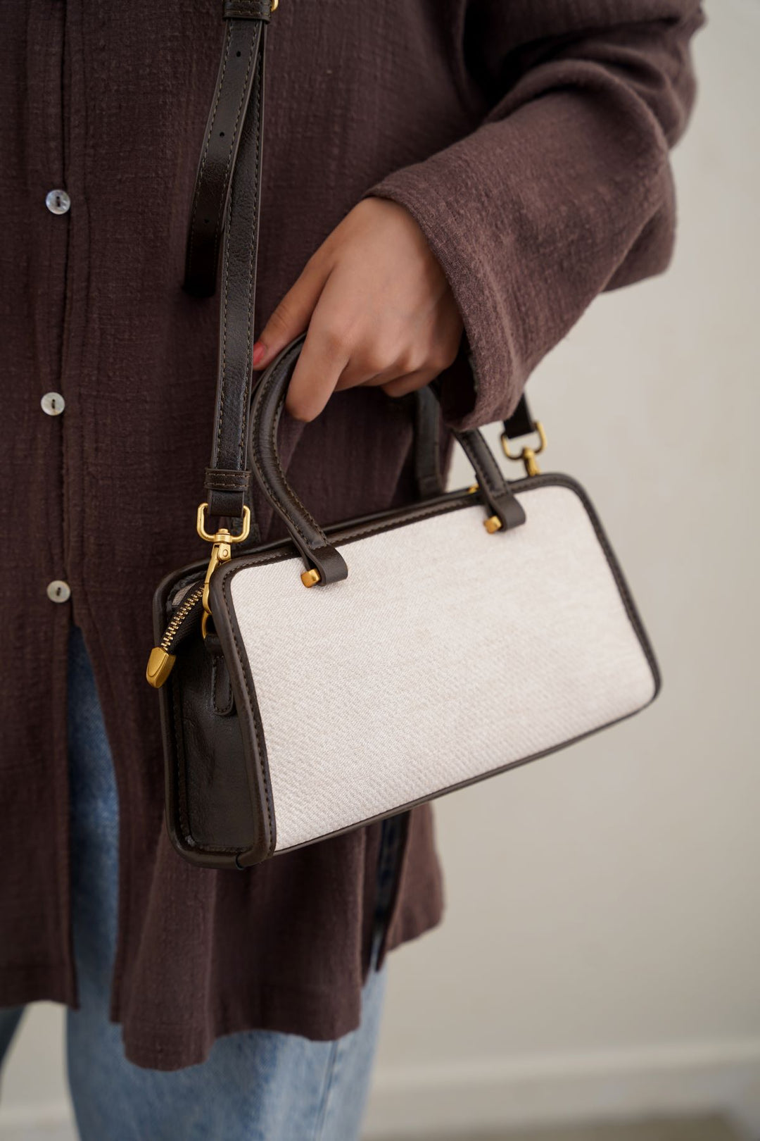 CREAM MEDIUM TOP-HANDLE PURSE