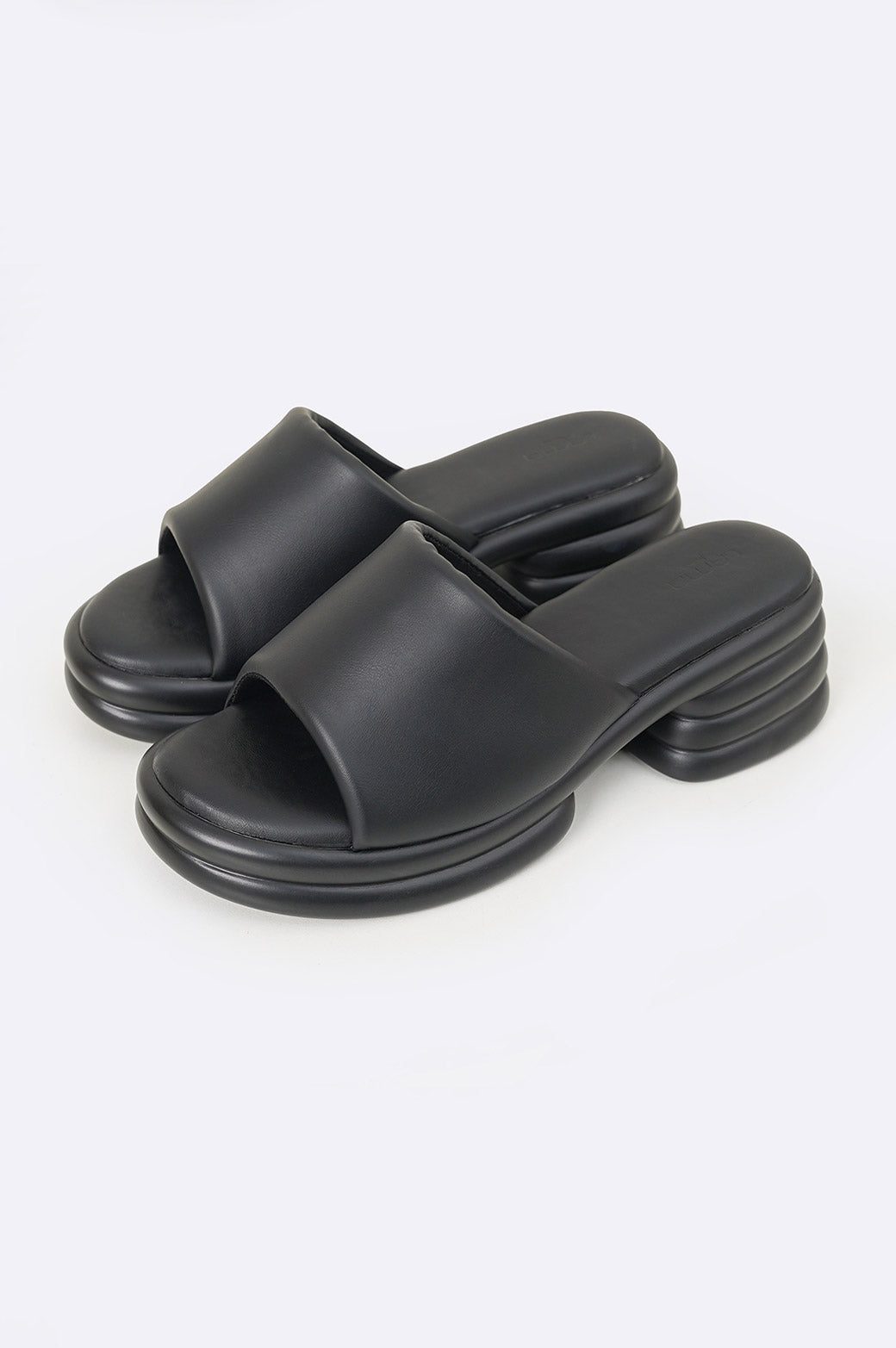 BLACK BUBBLE MAMA HEEL