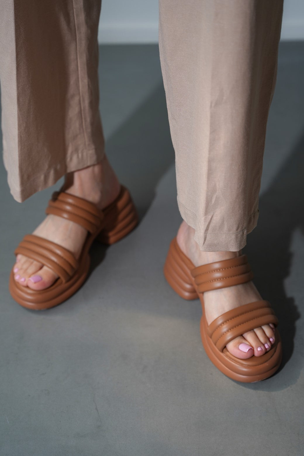 TAN BLOCK BUBBLE HEEL