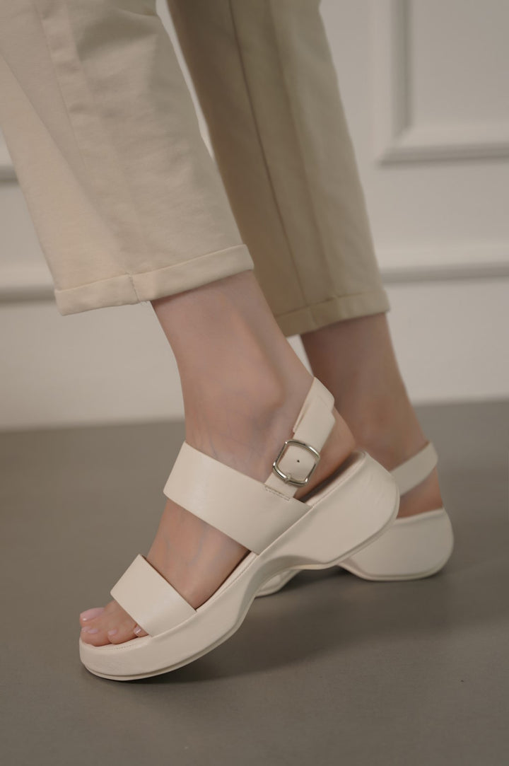 OFF WHITE REMI MAMA SANDALS