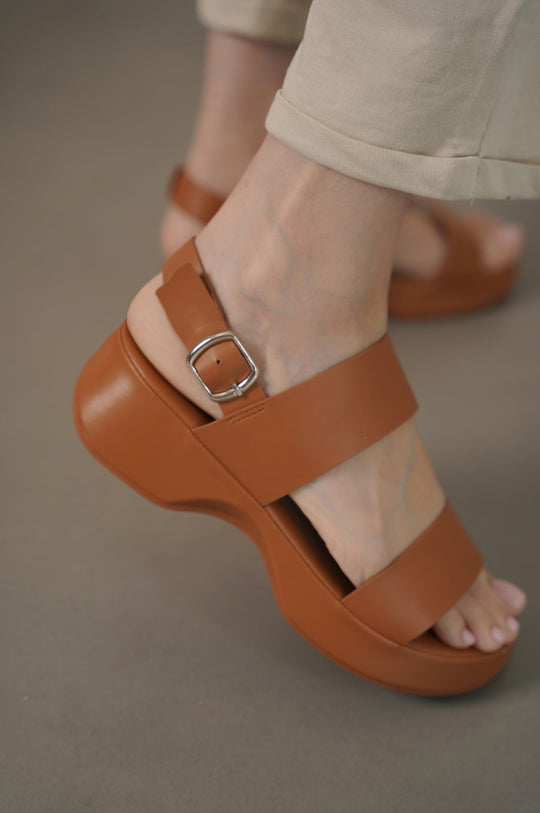 TAN REMI MAMA SANDALS