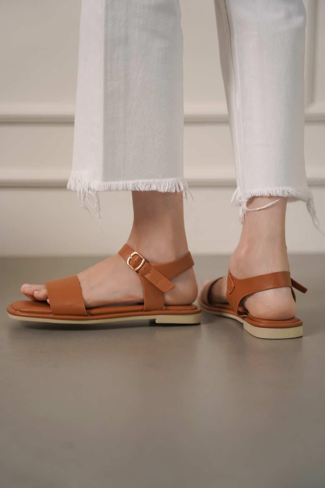 TAN BASIC MAMA SANDALS