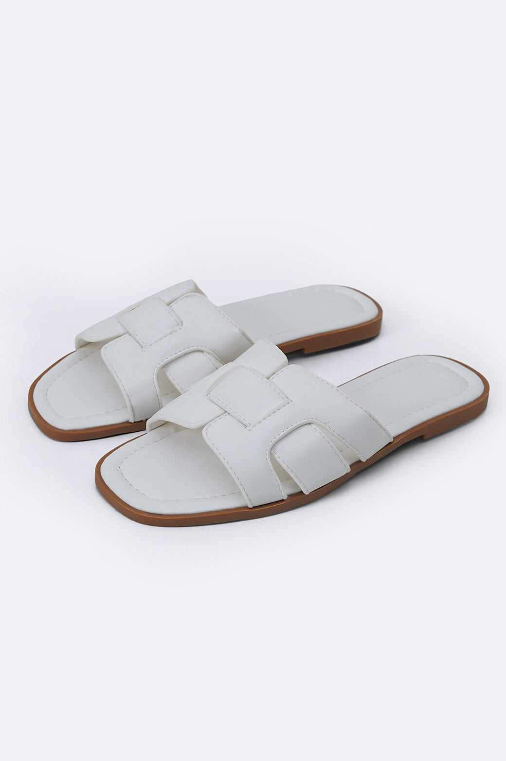 WHITE SUMMER WEAVE SLIDES