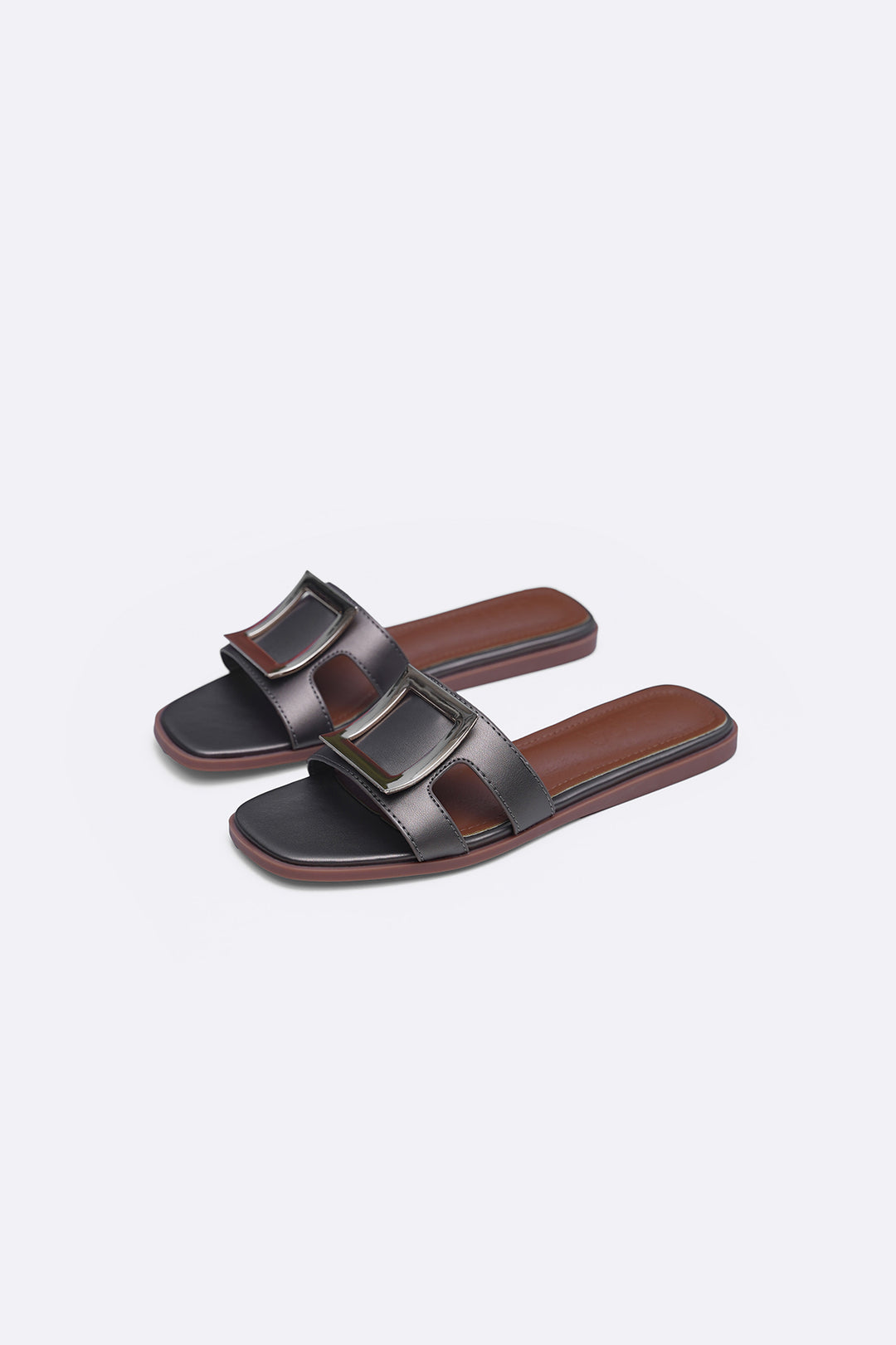 SQUARE BUCKLED SLIDES