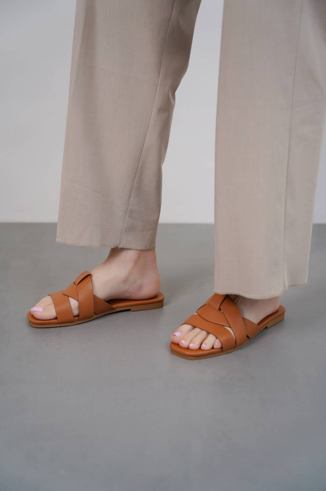 TAN STRAPPY WOVEN SLIDES