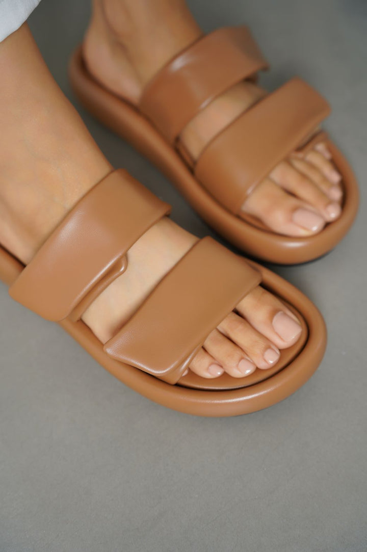 TAUPE MARSHMALLOW MAMA SLIDES