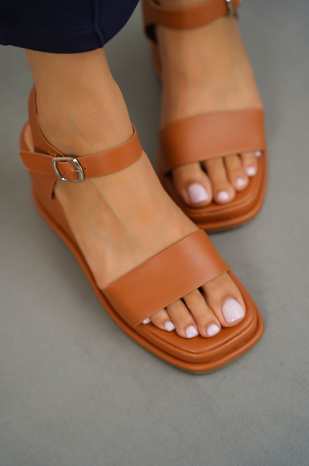 TAN WEDGE MAMA SANDALS