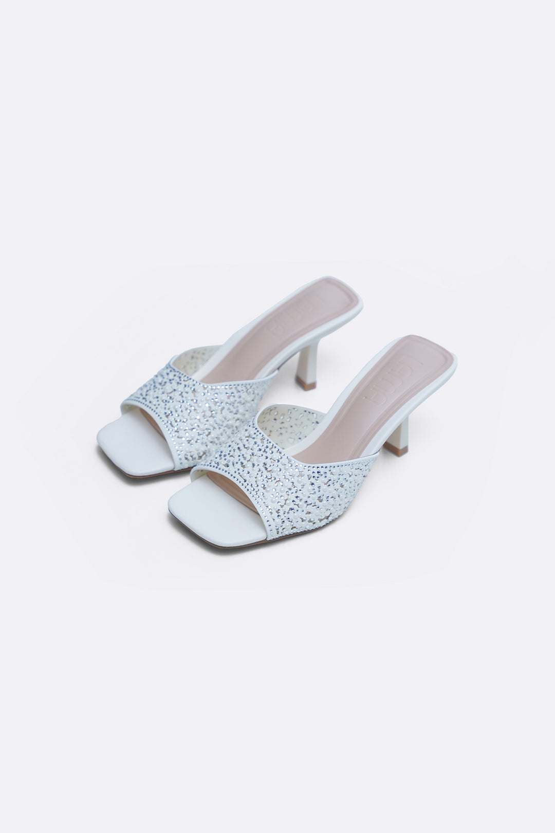 WHITE GLITTER BEAD STILETTOS
