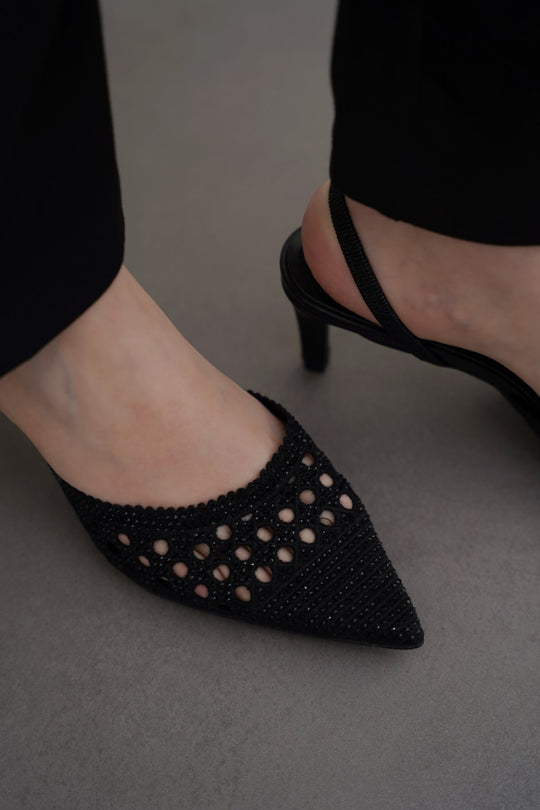 BLACK WEB STILETTO