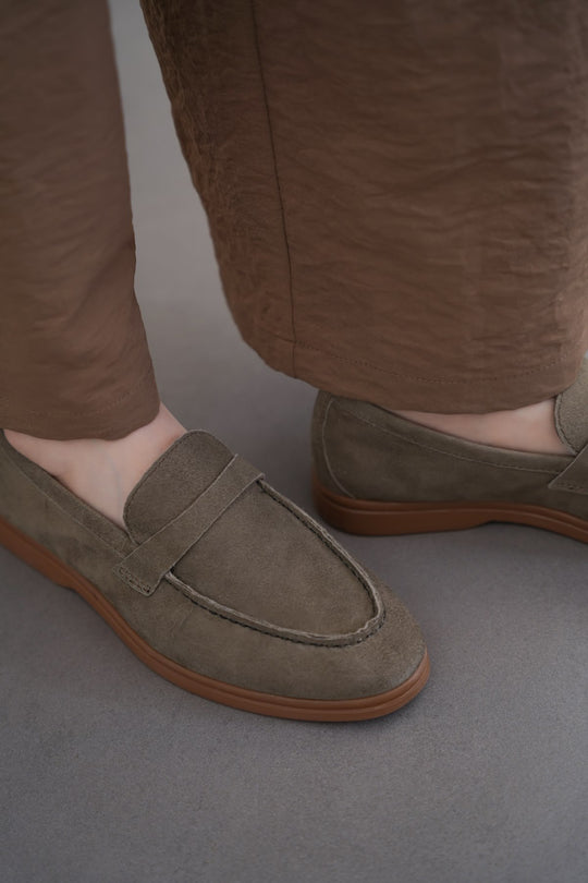 MINT PALM & PEBBLE LEATHER LOAFERS