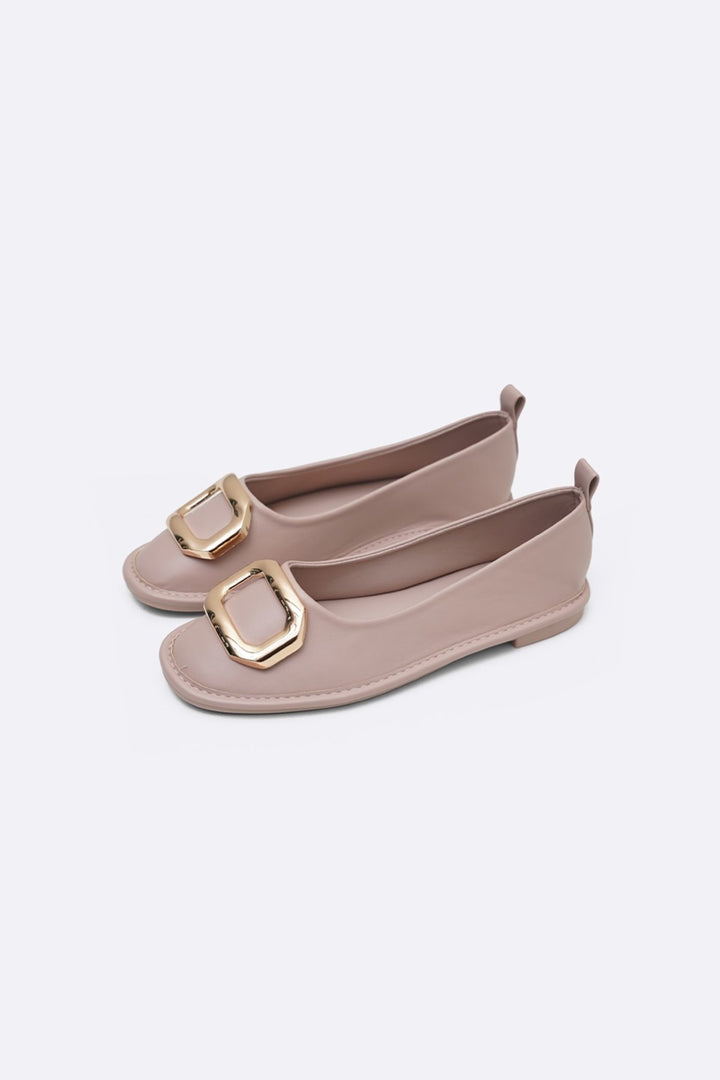 SOFT BUCKLE PUMPS