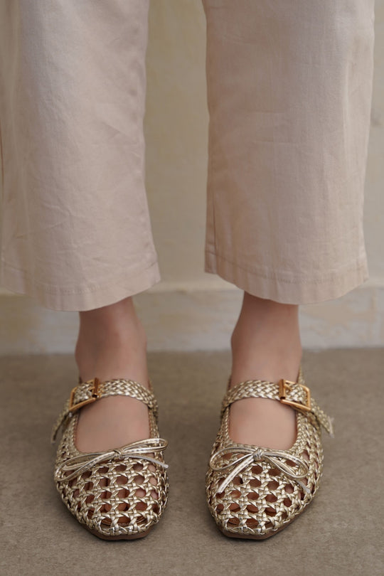 GOLD ASHBY WOVEN PUMPS