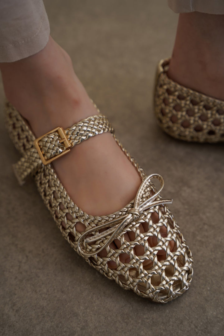 GOLD ASHBY WOVEN PUMPS
