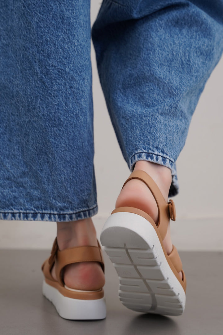 TAN SOFT LEATHER MAMA SANDALS