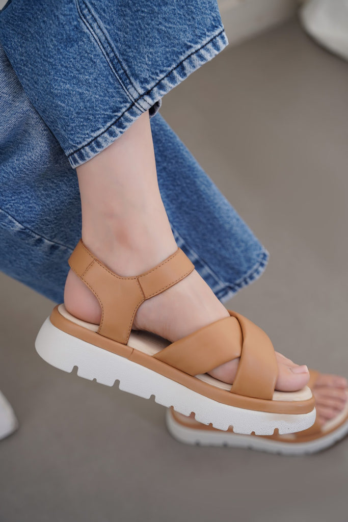 WFS25SD002-TAN-SOFT-LEATHER-