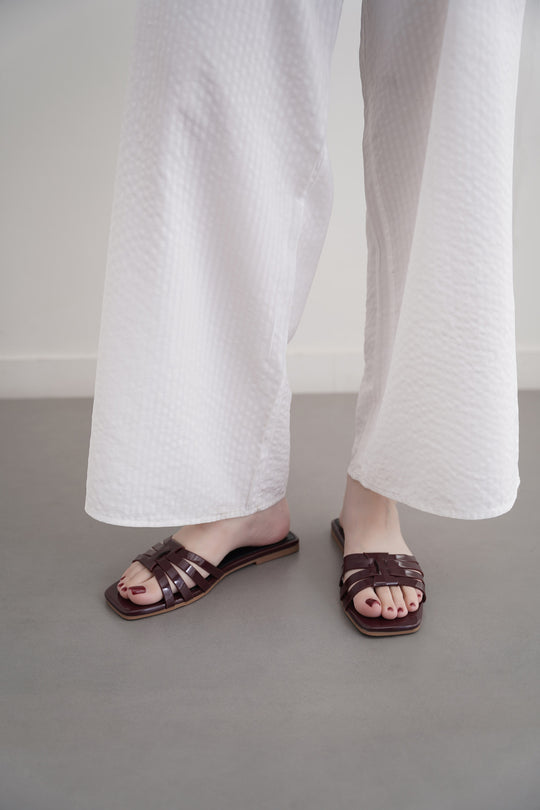 MAROON STREET SLIDES