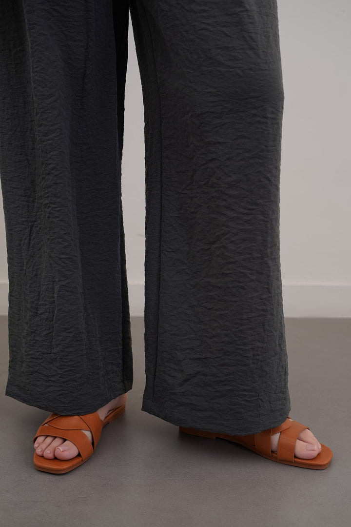 TAN LOTUS SLIDES