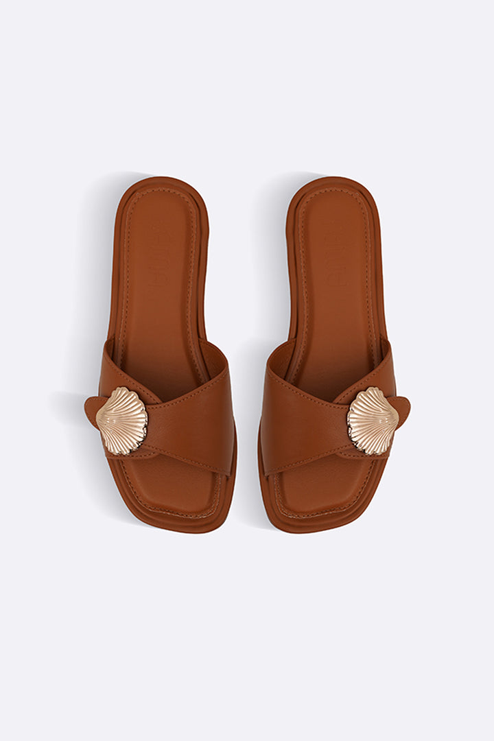 TAN SEASHELL SLIDES