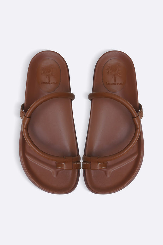 TAN BANANA ROAD TOE SLIDES