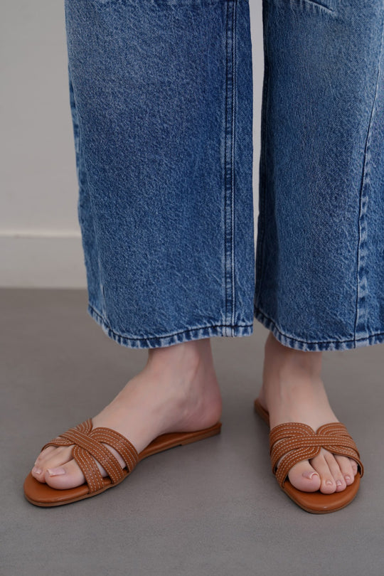TAN STRAPPY STITCH SLIDES
