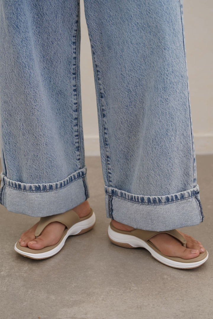 OLIVE MARSMALLOW MAMA FLIP FLOPS