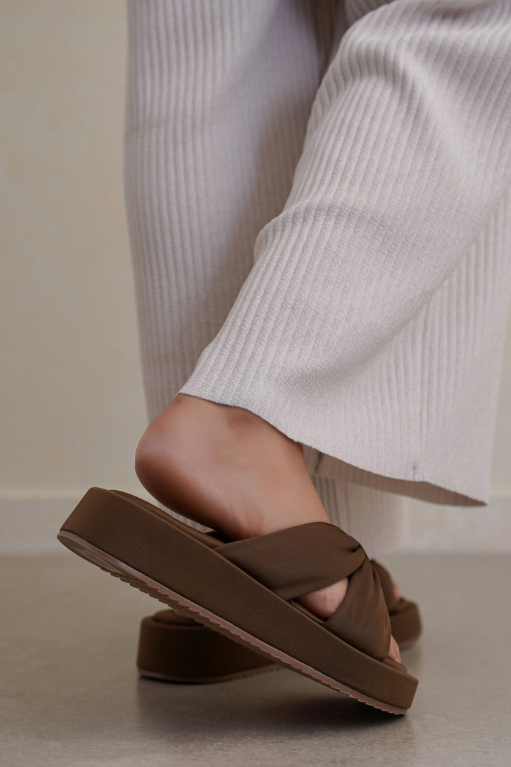 OLIVE BOW MAMA SLIDES