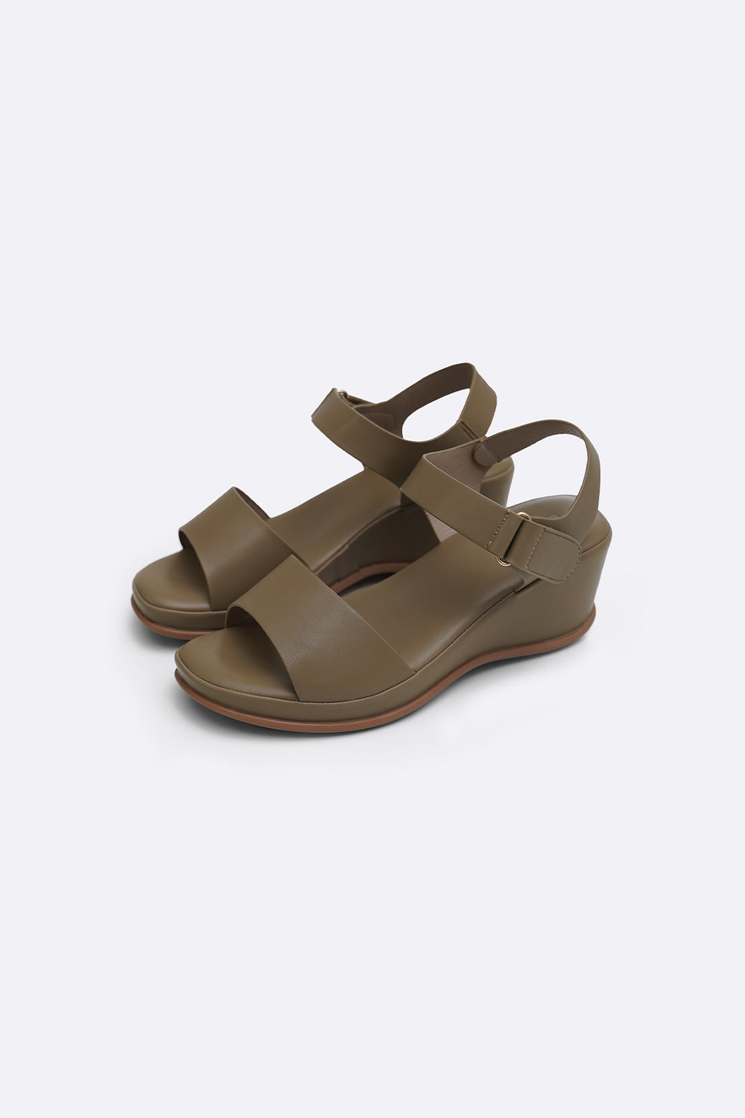 OLIVE MAMA WEDGE SANDALS