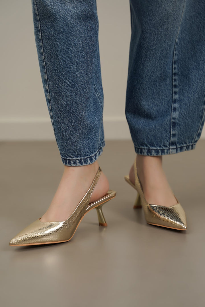 GOLD TOKYO TEXTURED HEELS