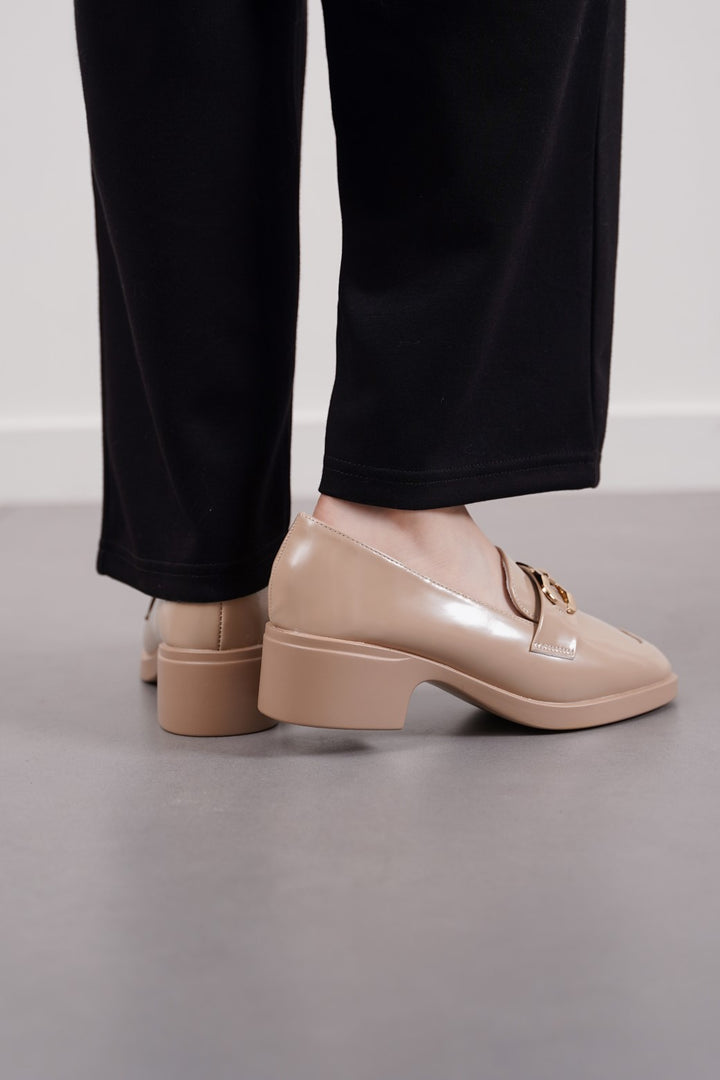 BEIGE LISA MAMA LOAFERS